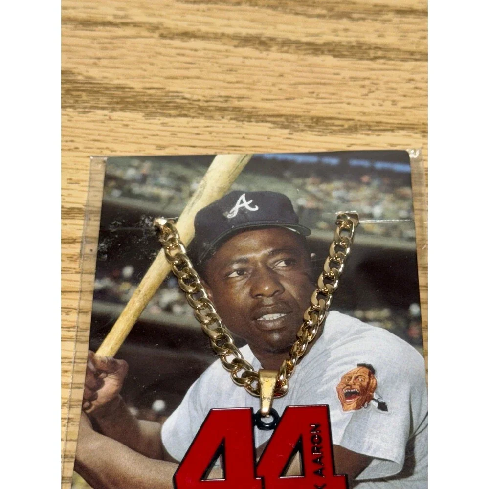 Hank Aaron 44 Chain Atlanta Braves‎ Truist Ballpark Tour Chain Series Necklace